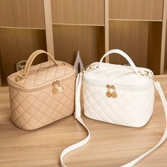 Quilted Makeup Bag Portable PU Leather Storage Women's Wash Bag