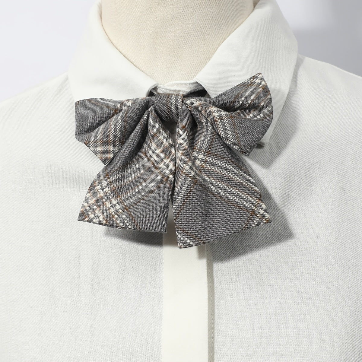 Plaid British Bow Tie Lady Tie Uniform Wear Bowtie Women Cravat Female