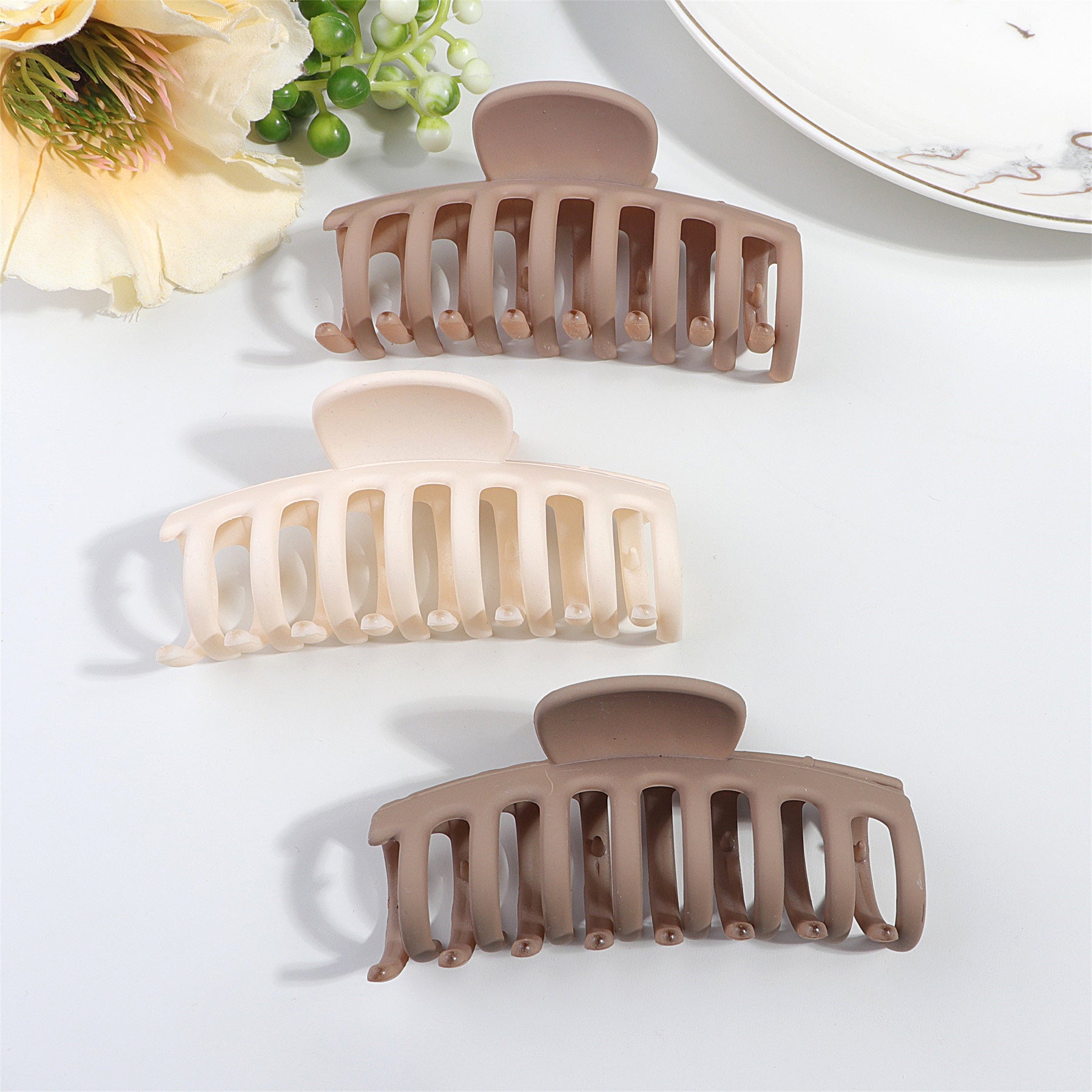 Matte Hair Claw Clips Grip Hair Barrettes Non Slip Tight Retro Vintage Hair