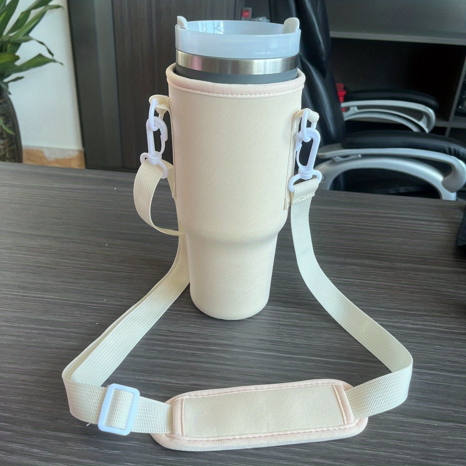 Insulated Cup Bag Shockproof Scratch Proof Water Resistant Fits 40oz Car Cups