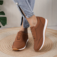 Women's Breathable Slip On Sneakers Outdoor Comfortable Walking Shoes