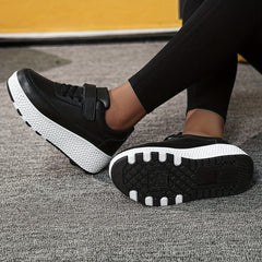 Boy's Roller Shoes With Hook And Loop Fastener