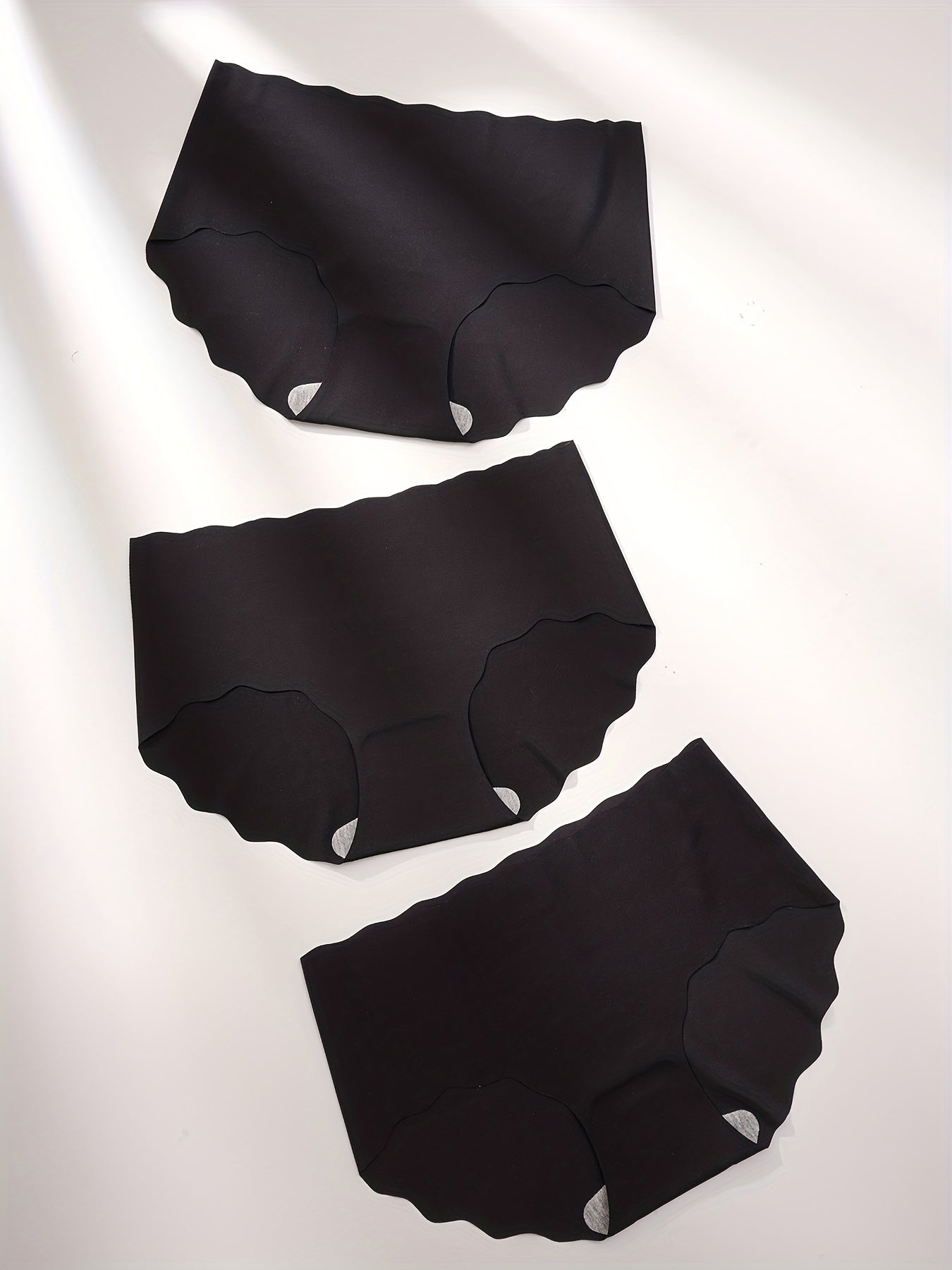 3 Seamless Scallop Trim Briefs Intimates Panties Women's Lingerie