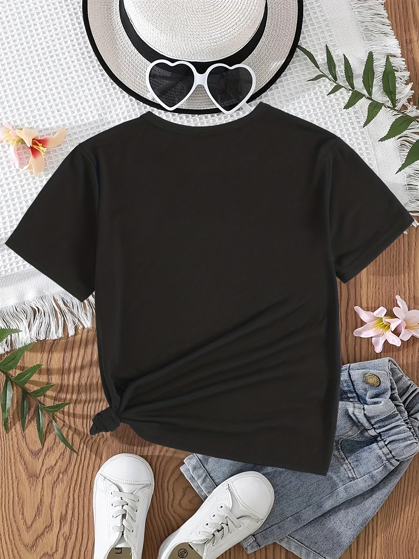 Matching Mama & Mini Tee Set for Family Fun Short Sleeve Tops