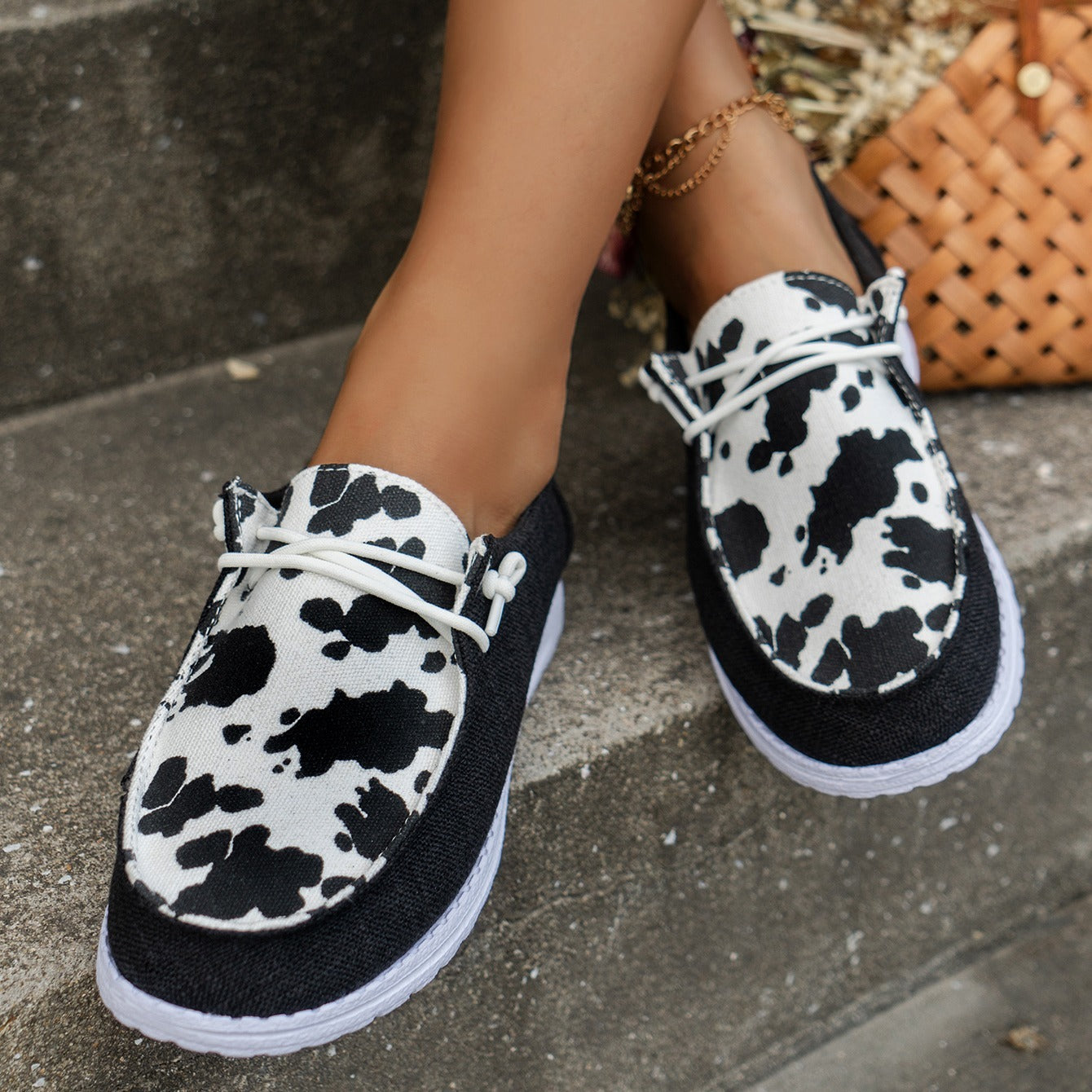 Women's Casual Sneakers Breathable Walking Shoes Cow Pattern Anti Slip