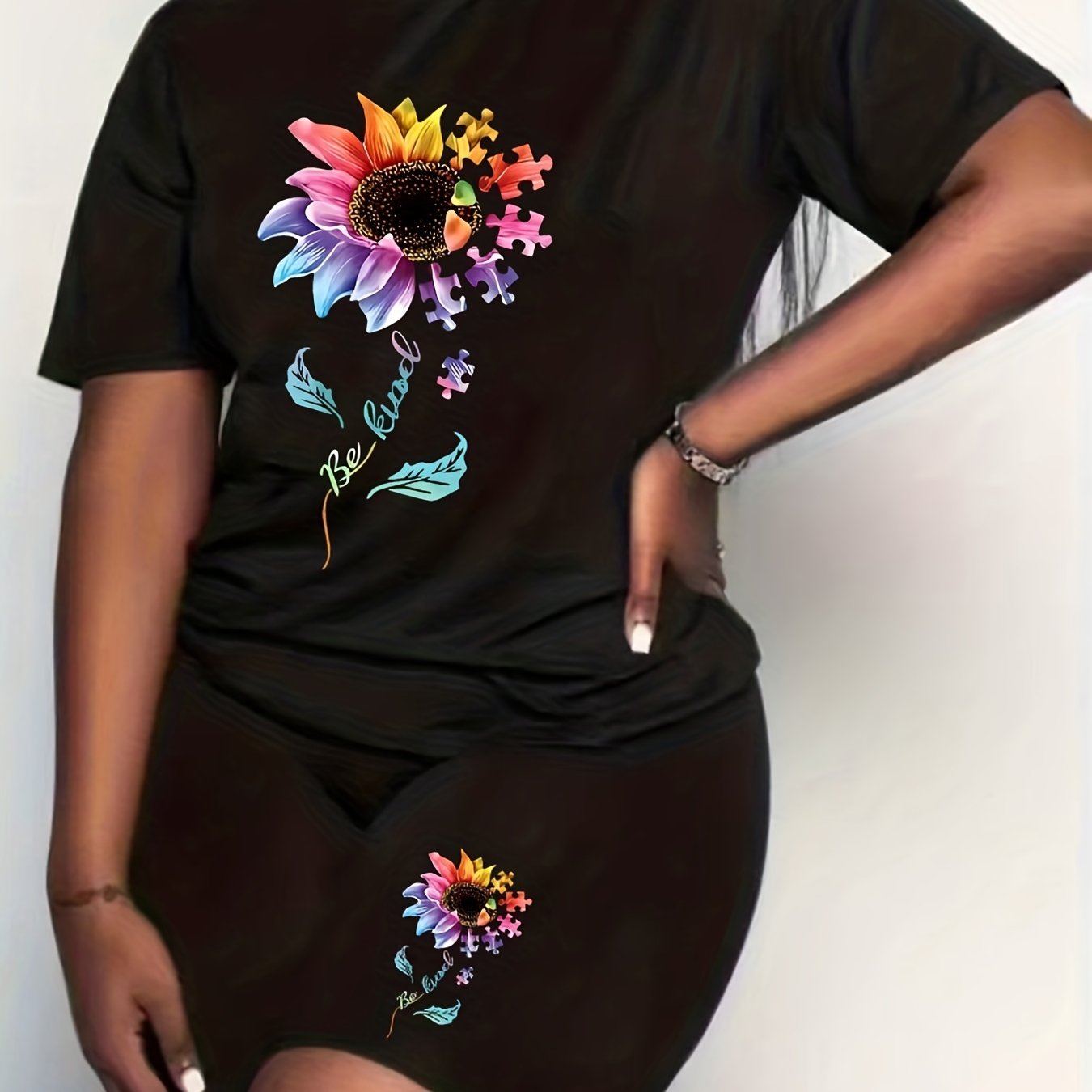 Women's Plus Sunflower Print Top & Shorts Two Piece Set