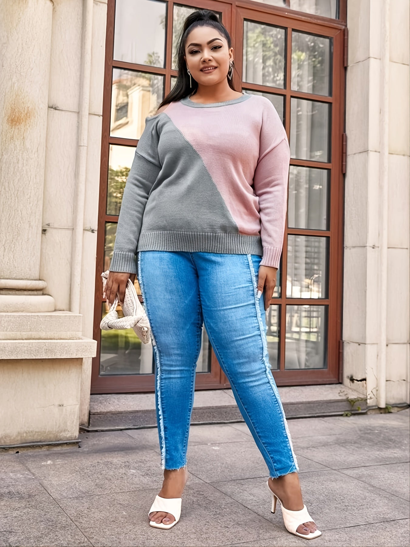 Colorblock Cut Out Pullover Sweater