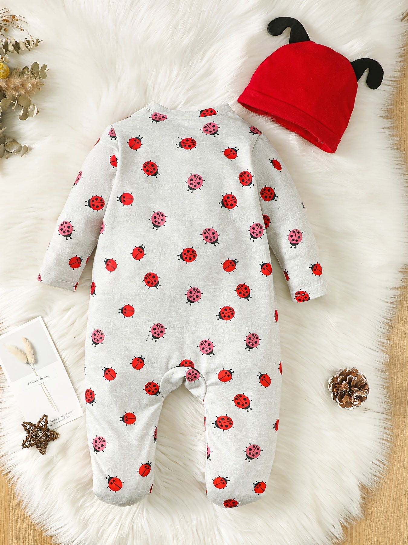 2pcs Baby Girls Ladybug Romper & Hat Set