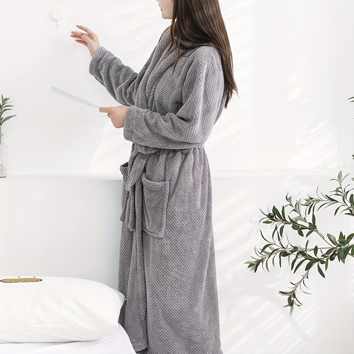 Women's Thick Long Sleeve Bathrobe Soft Absorbent Wrap Towel Long Robe
