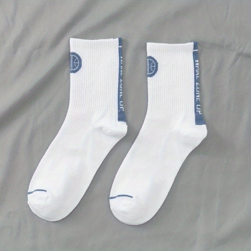 Letter Print Sports Socks Crew Street Socks