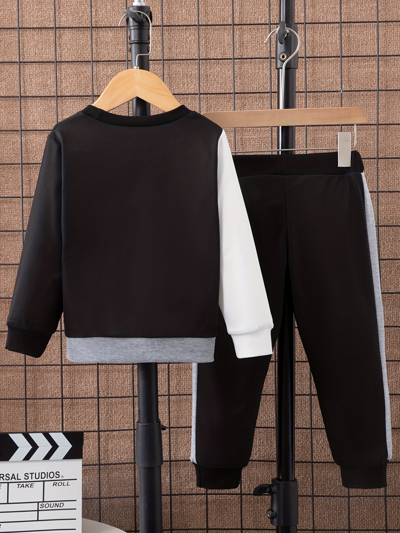Boy's Letter Print 2pcs Sweatshirt & Sweatpants Set for Spring Fall