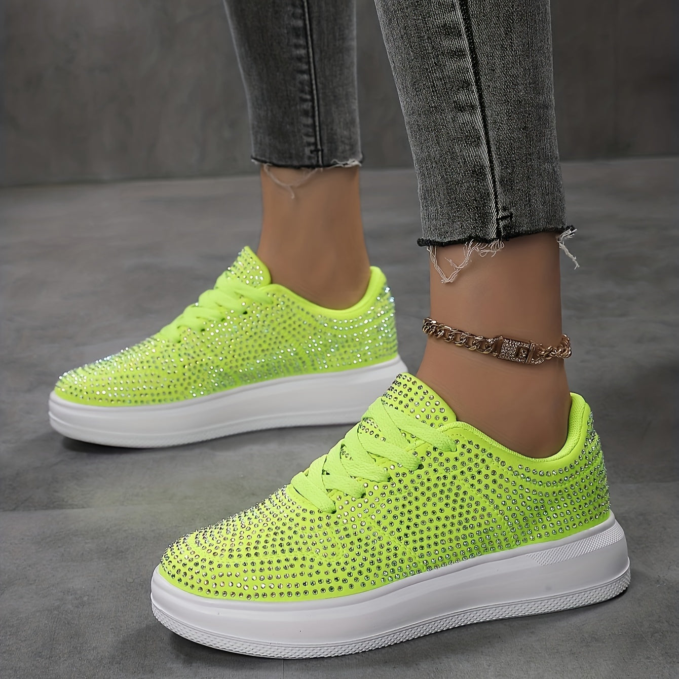 Rhinestone Flat Skateboard Shoes, Diamond Decor, Portable