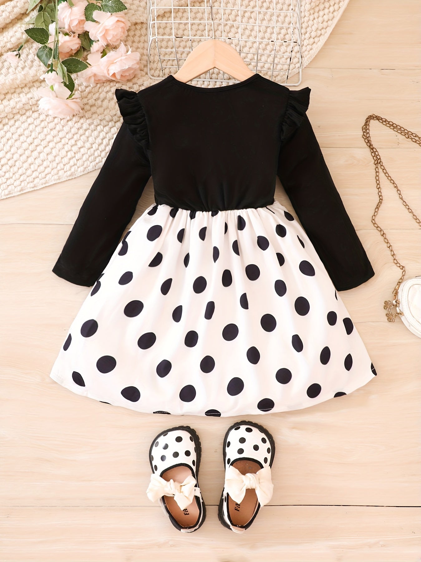 Leaf Print Ruffle Details Long Sleeve Dress