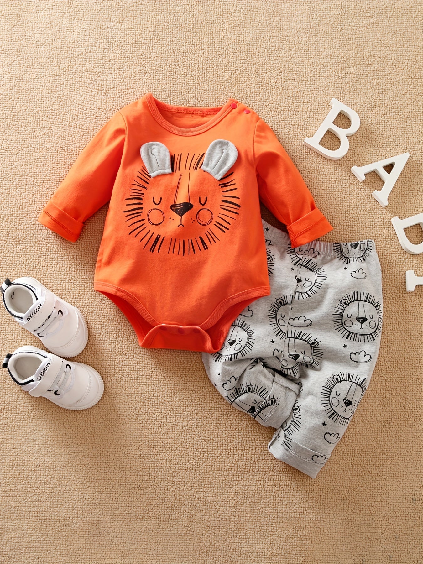 2pcs Baby Boys Lion Print Long Sleeve Onesie & Pants Set