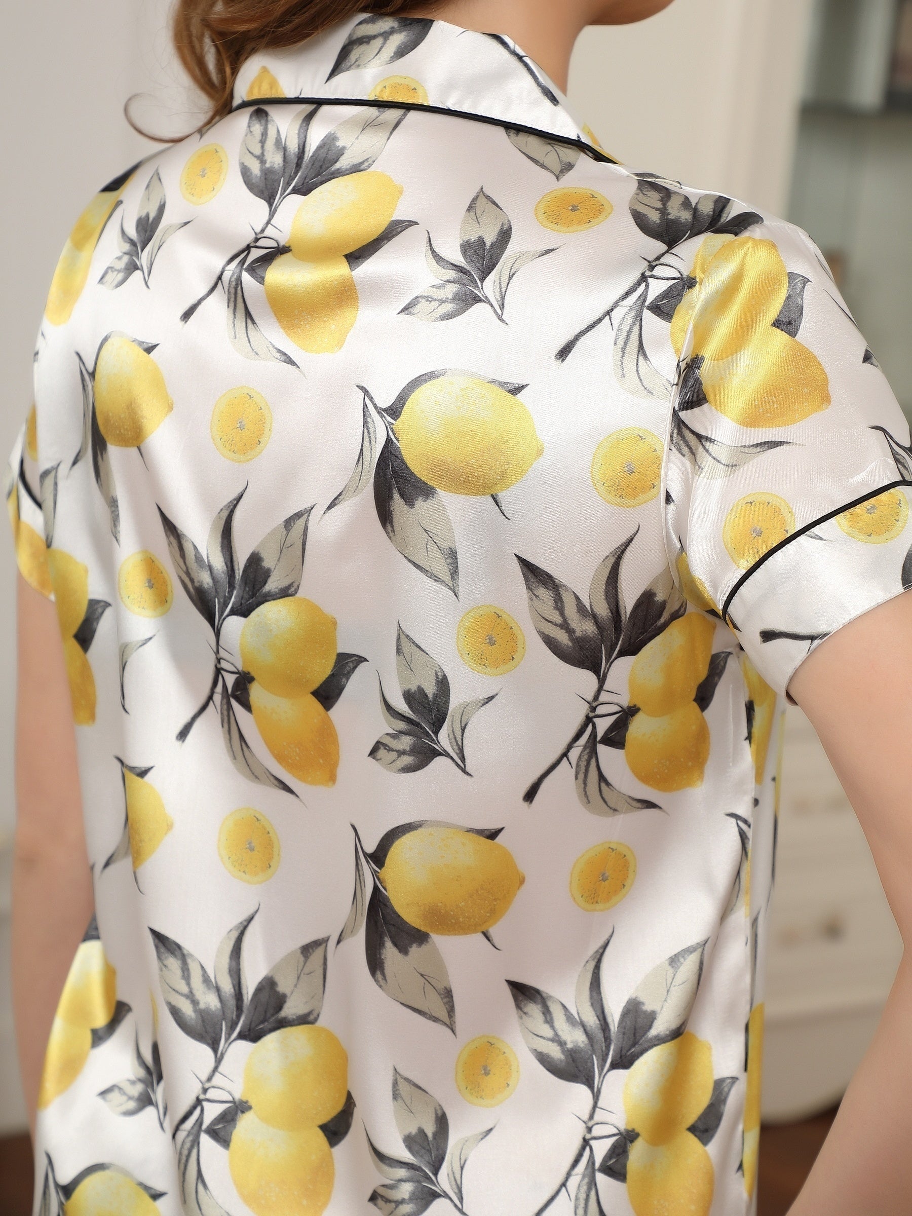 Lemon Print Pajama Set Short Sleeve Top & Shorts Women's Sleepwear
