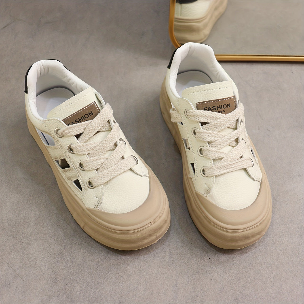 Women's Cutout Retro Board Shoes Lace Up Breathable Platform Sneakers