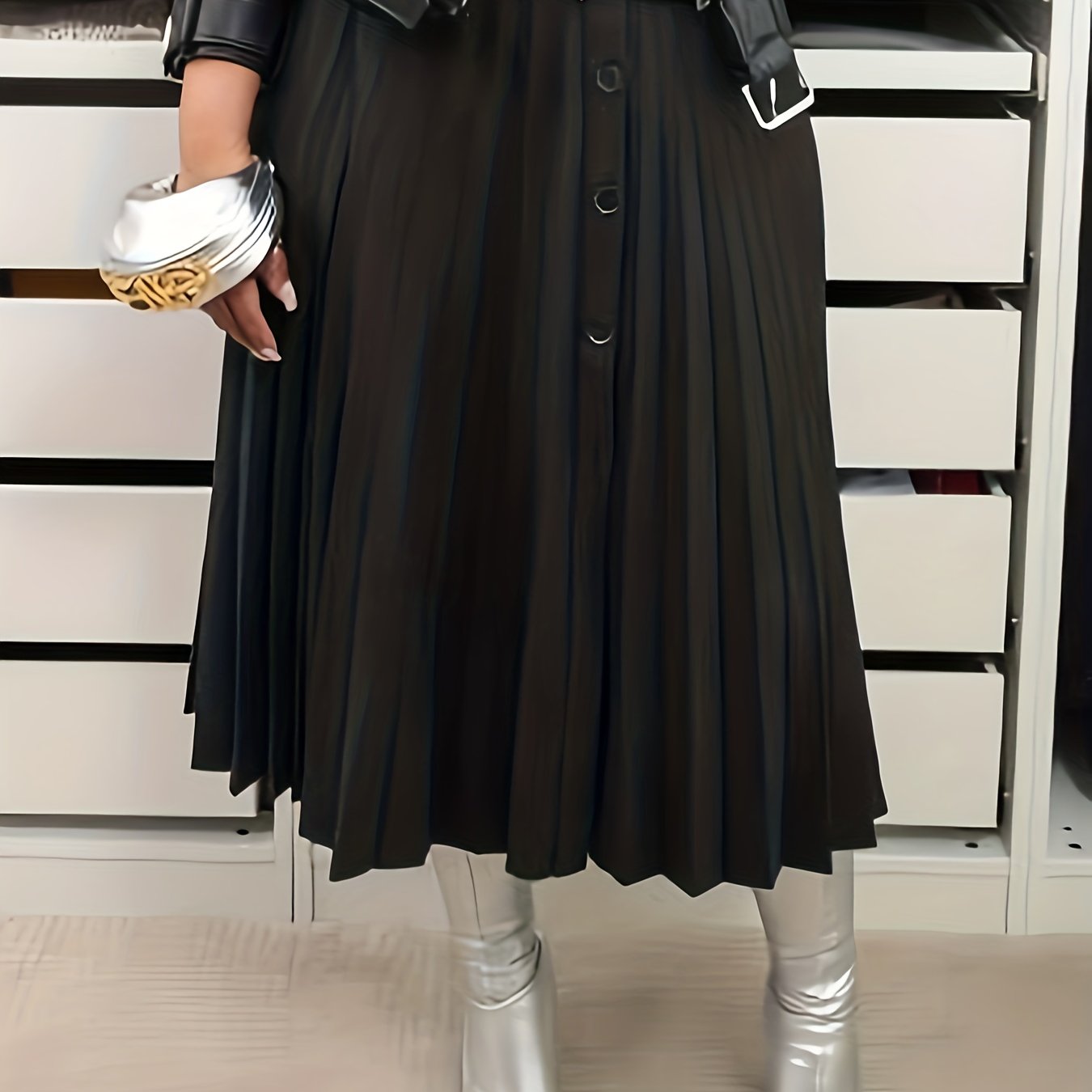 Solid Button Pleated Stretch Skirt