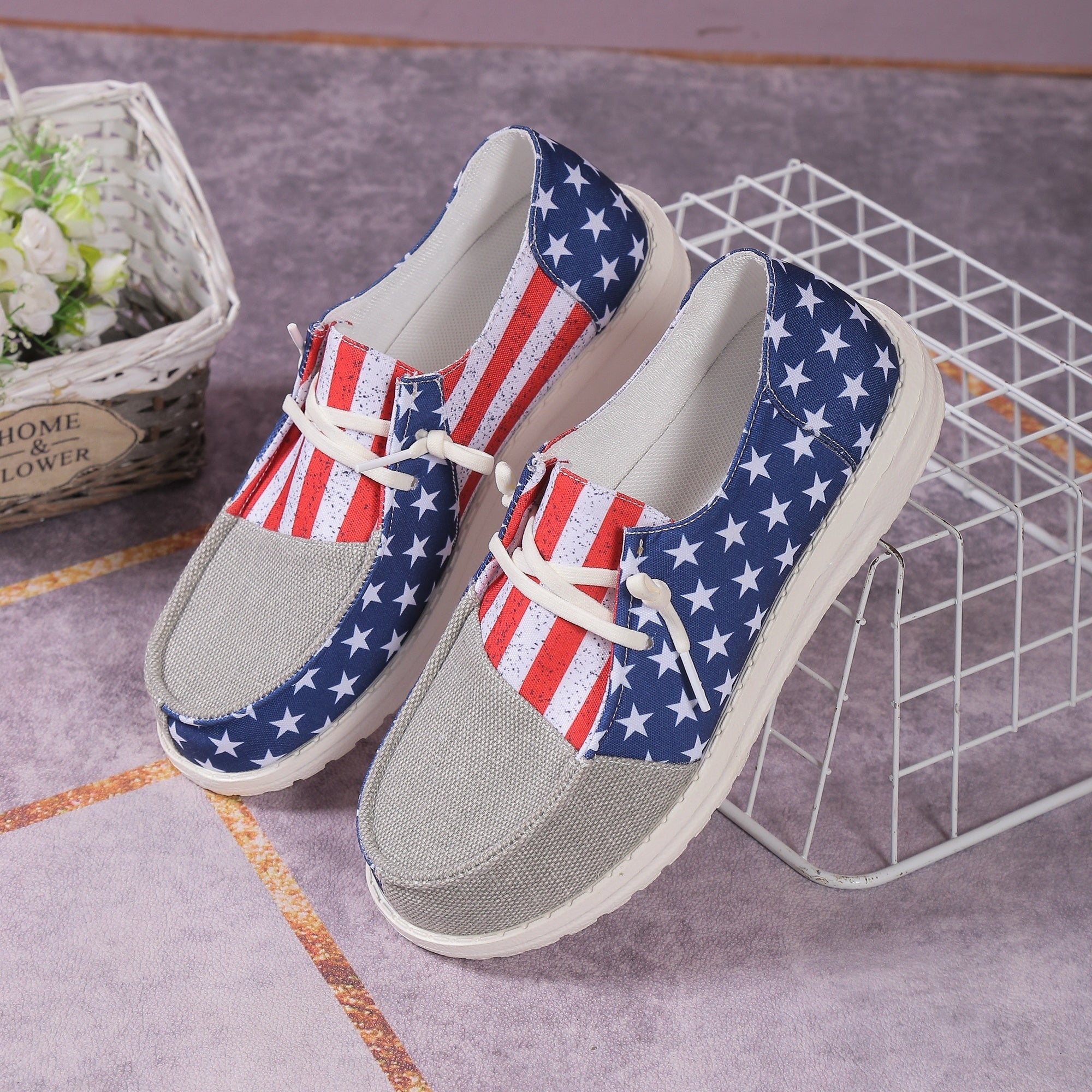 Men's Canvas Lace-up Sneakers Anti-skid Walking Shoes