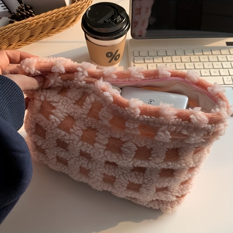 Waffle Plush Cosmetic Bag Large Capacity Travel Toiletry Storage Pouch