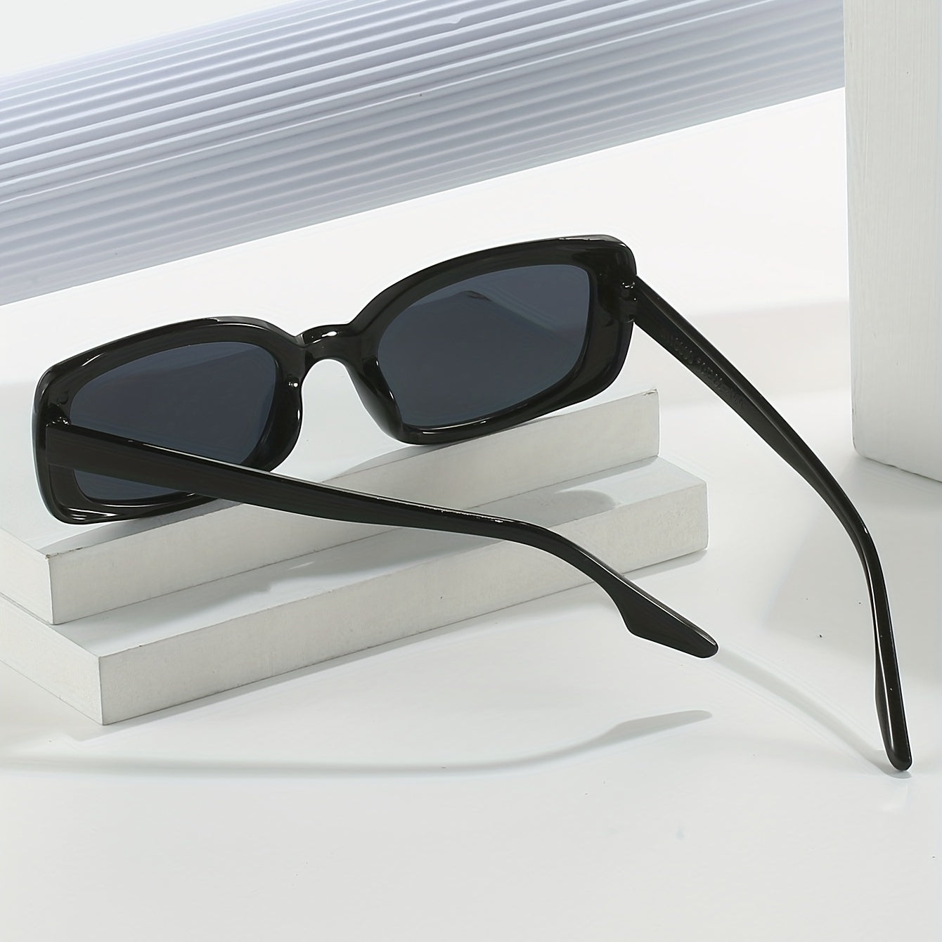Y2K Rectangle Sunglasses UV400 Anti Glare for Men Women