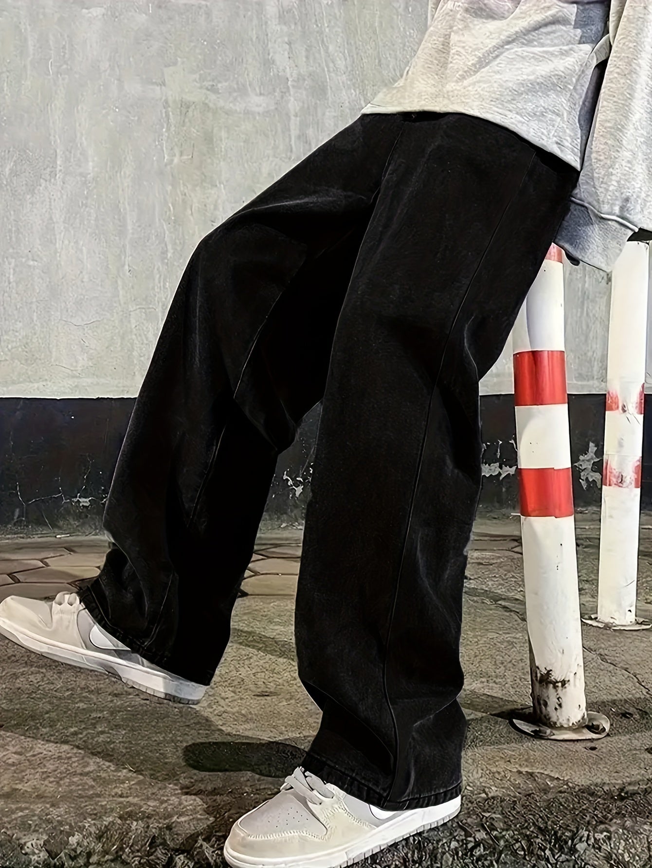 Loose Fit Jeans Mens Casual Street Style Denim Pants With Pockets