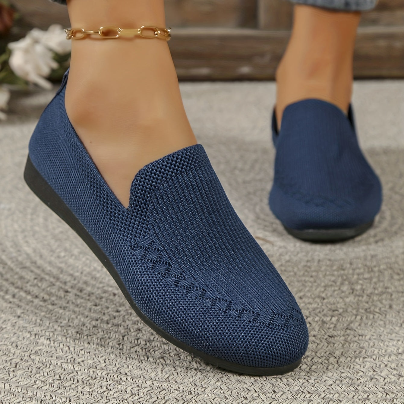 Women's Breathable Knit Flat Shoes Lightweight Slip On Shoes