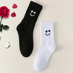 Smiling Face Pattern Mid Tube Socks Women's Stockings & Hosiery