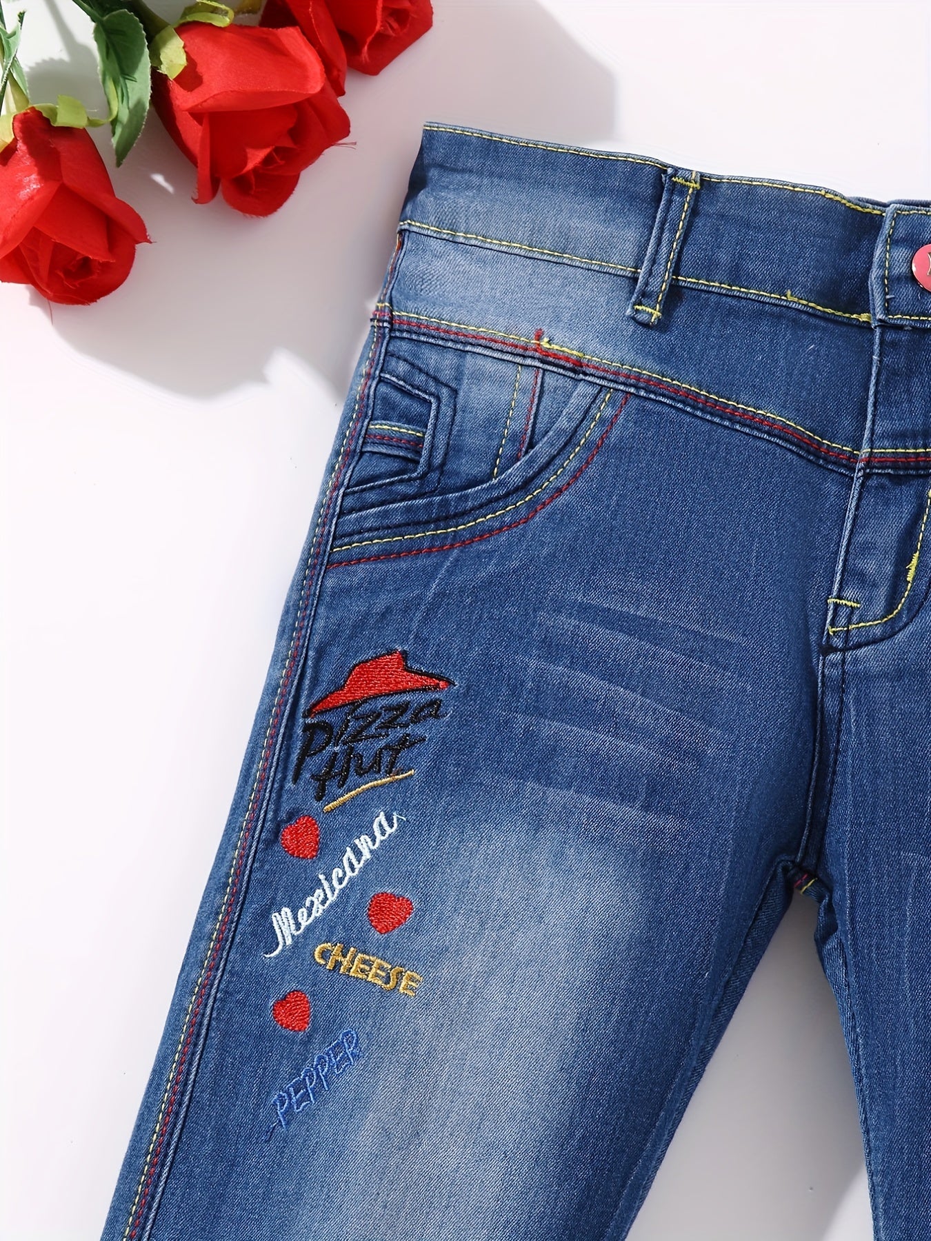 Girls' Tiny Hearts Embroidered Cropped Jeans Capris