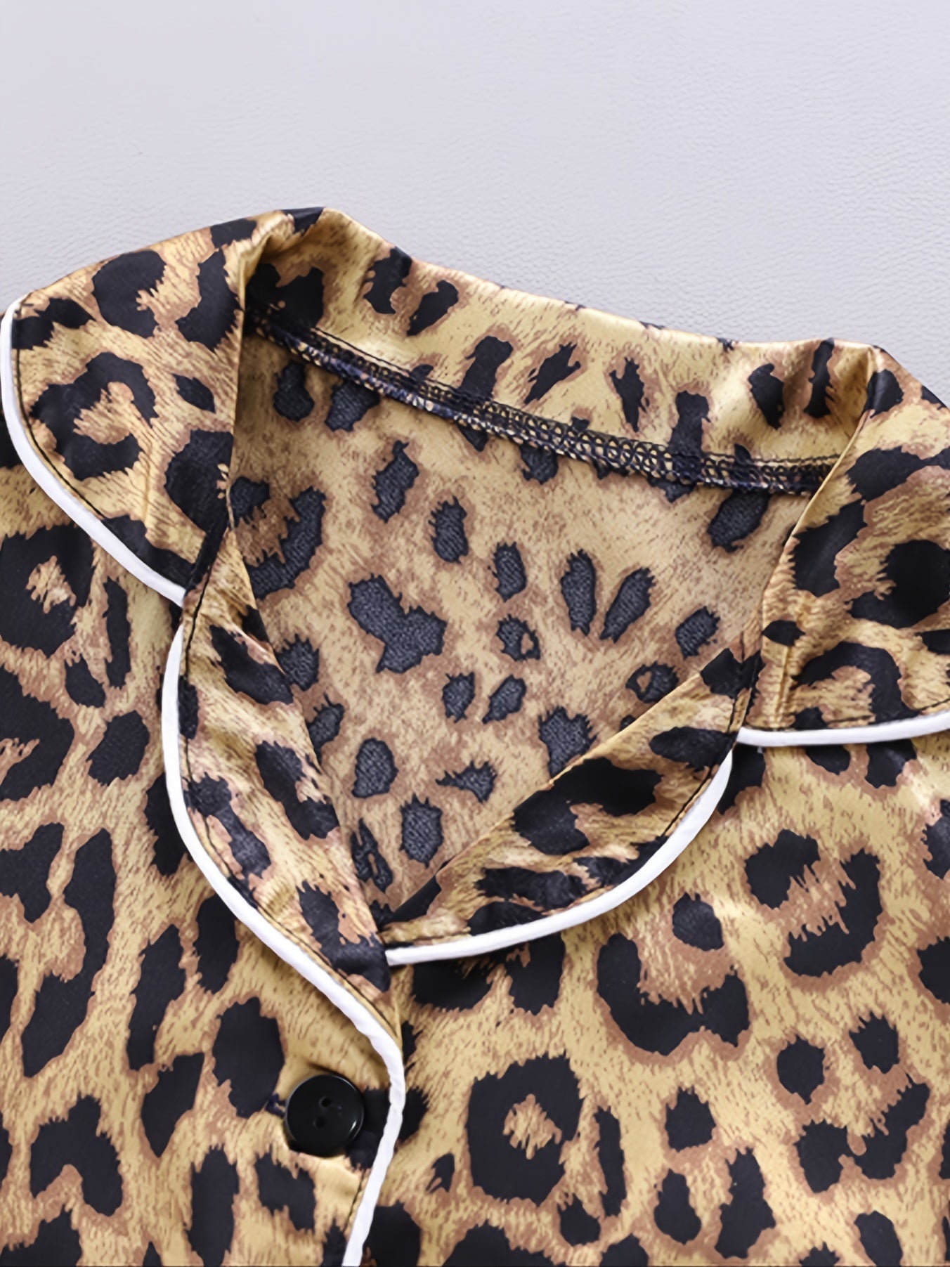 Kid's Leopard Satin Pajamas 2pcs Short Sleeve Top & Shorts Set