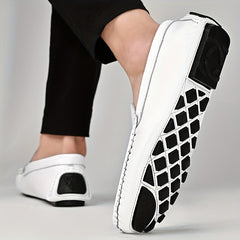 Men's Lightweight Comfortable Loafers Shoes Outdoor Low Round Toe Shoes