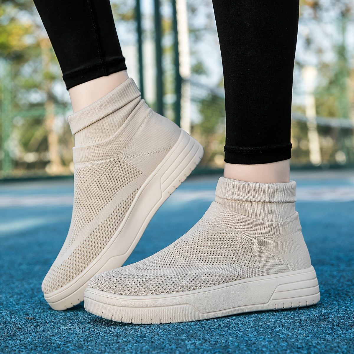 Women's Lightweight Mesh Slip-on Sneakers