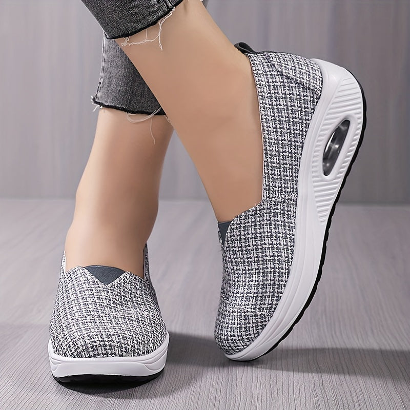 Plaid Slip On Walking Shoes Lightweight Casual Sneakers