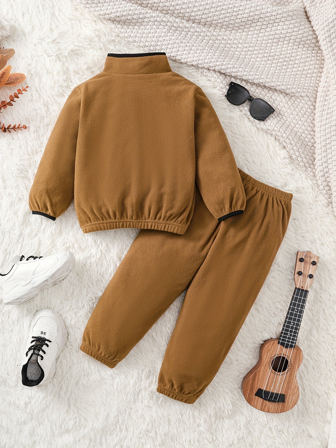 Boy's 2pcs Fleece Sweatshirt & Sweatpants Set FUTURE Embroidered