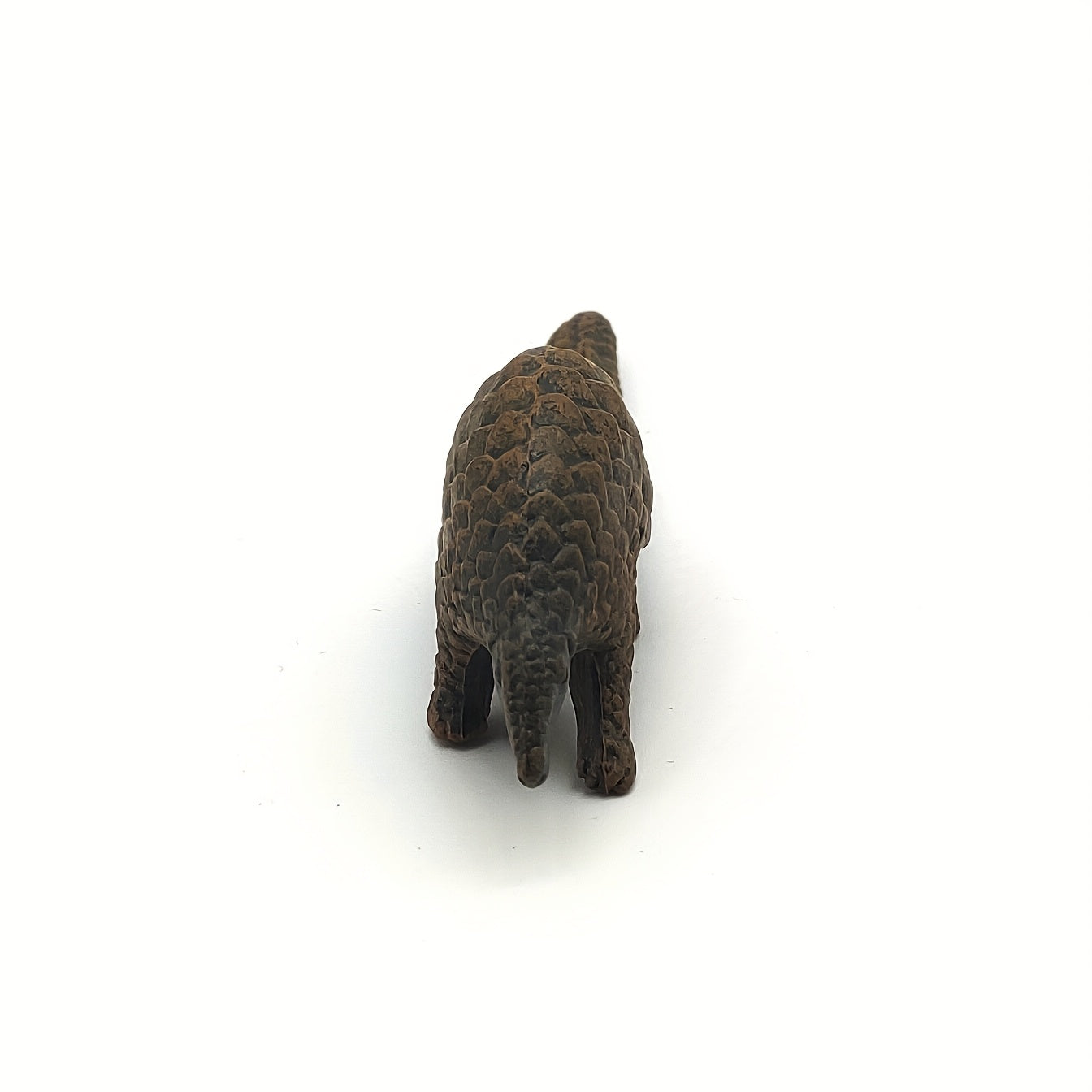 Realistic Chinchillas Figurine with Lifelike Fur Texture for Home Office Decor