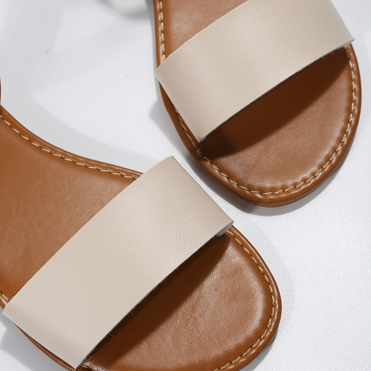 Women's Flat Summer Sandals Ankle Buckle Strap Casual Beach Sandals
