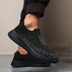 Men's Slip on Sneakers Lightweight Athletic Shoes