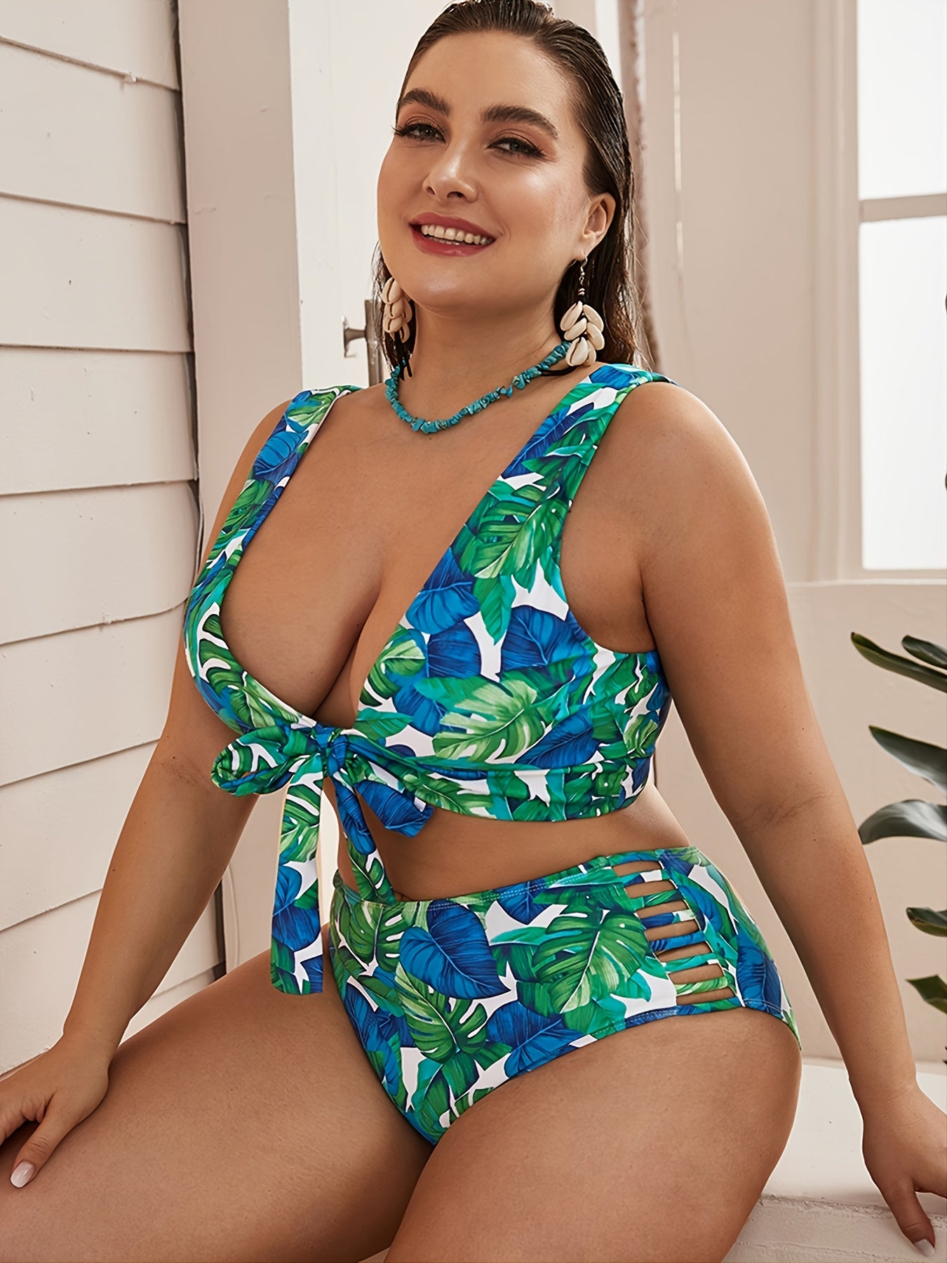 Floral Halter Neck Knot Front Bikini Set Women's Plus Size Two Piece Swimsuit