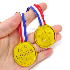 10pcs Gold Plastic Award Medals for Sports, Talent Show, Spelling