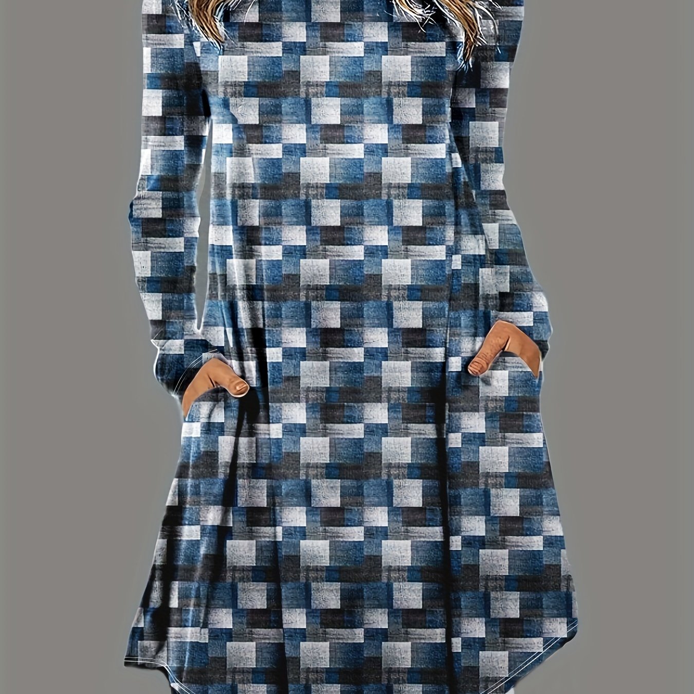 Allover Print Long Sleeve Round Neck Dress With Pockets