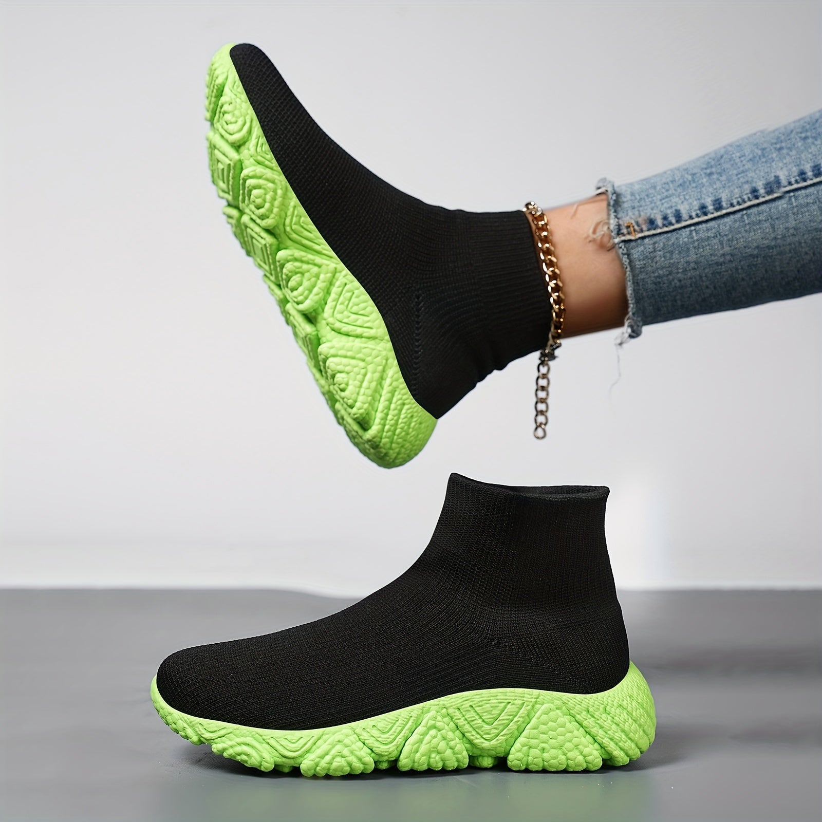 High Top Woven Shoes Breathable Shock Absorption Running Sneakers