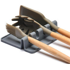 Silicone Utensil Rest Prevents Spoon Drips