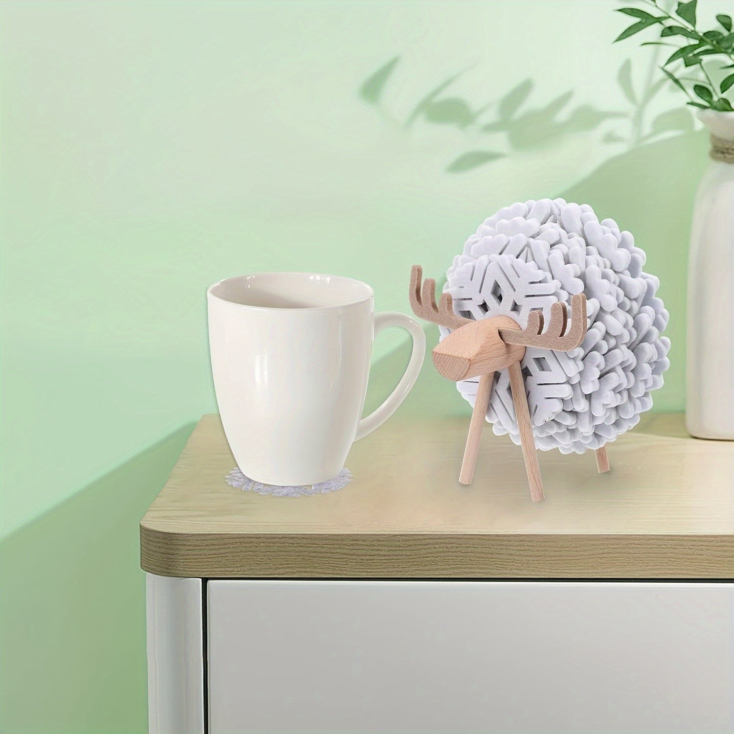Sheep Shaped Coasters with Wood Holder, Absorbent Cup Pads for Car & Home