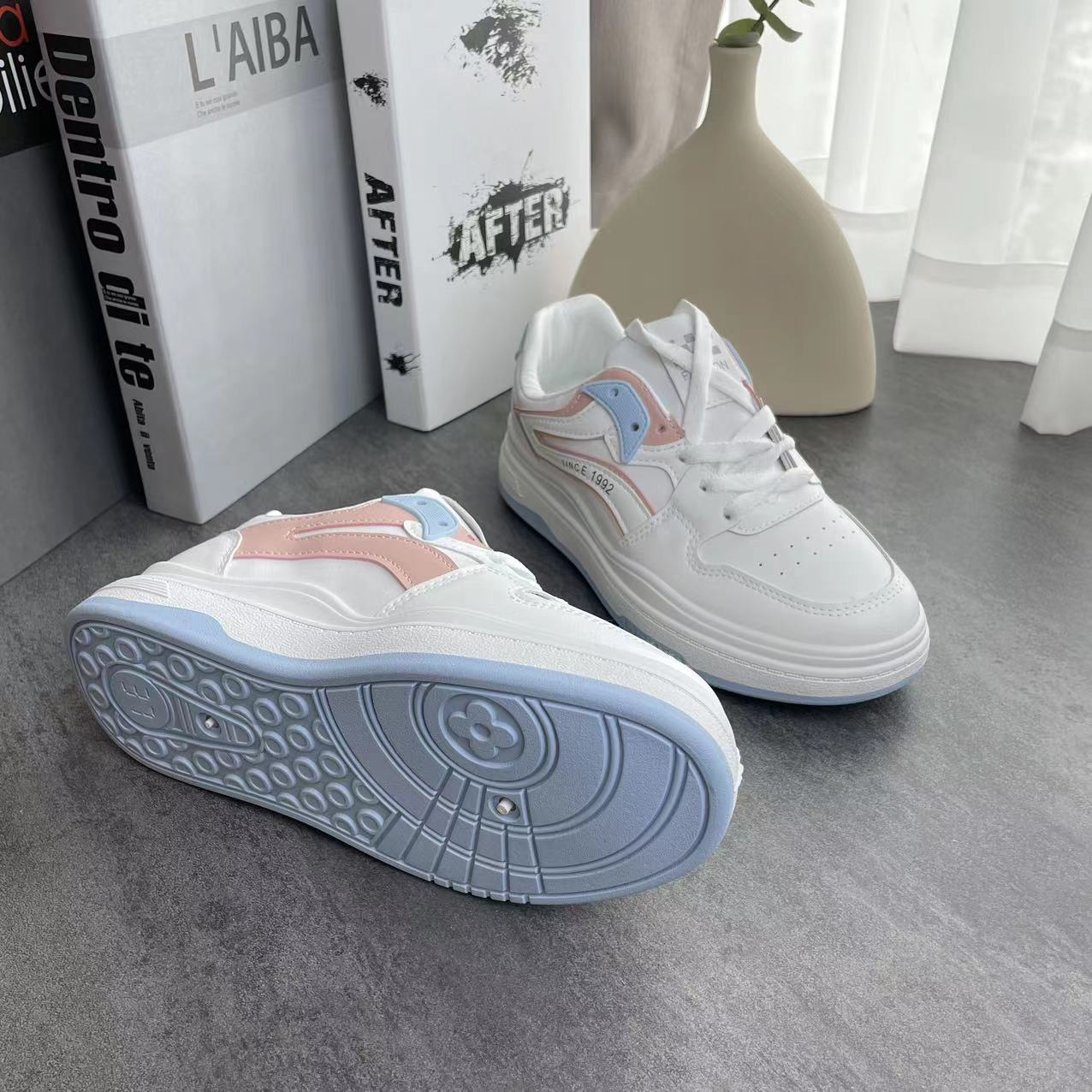 Women's Comfortable Non Slip Skate Shoes Patchwork Casual Sneakers