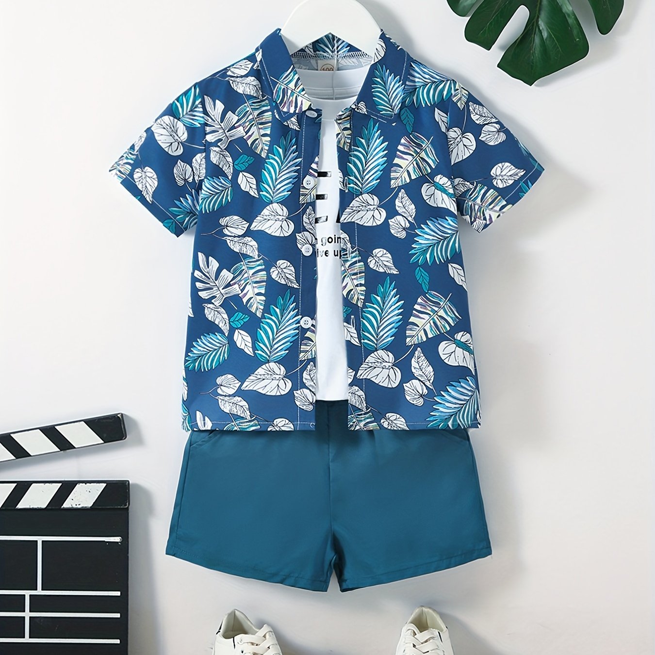 2pcs Toddler Boys Tropical Leaves Shirt & Shorts Set