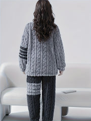 Women's Flannel Striped Pajamas Set Long Sleeve Top & Pants
