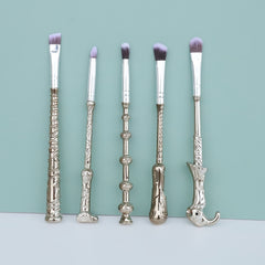 5pcs Makeup Brush Set - Eyeshadow Brush, Blush, Concealer, Foundation