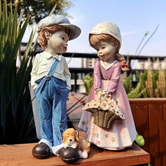 Retro Garden Statues: Creative & Funny Decor for Outdoor Areas