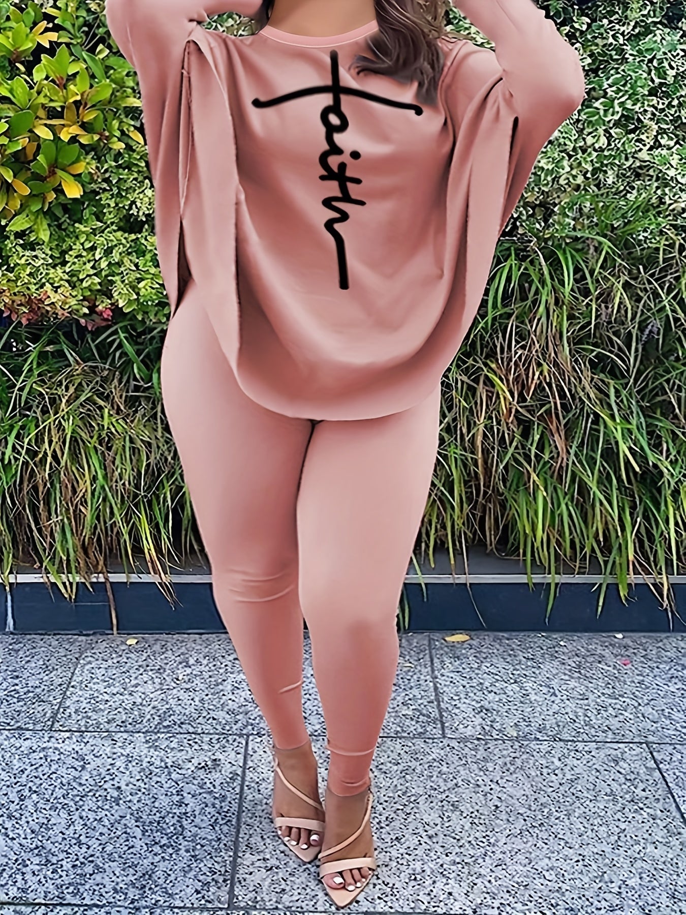 Women's Plus Letter Print Bat Sleeve Top & Leggings Set