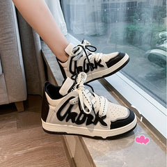 Women's Letter Pattern Breathable Skate Shoes Lightweight Sports Sneakers