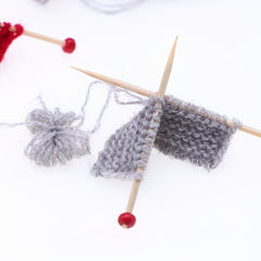 1pc Mini Hand knitted Sweater Model BJD Sewing Scene Props Decor
